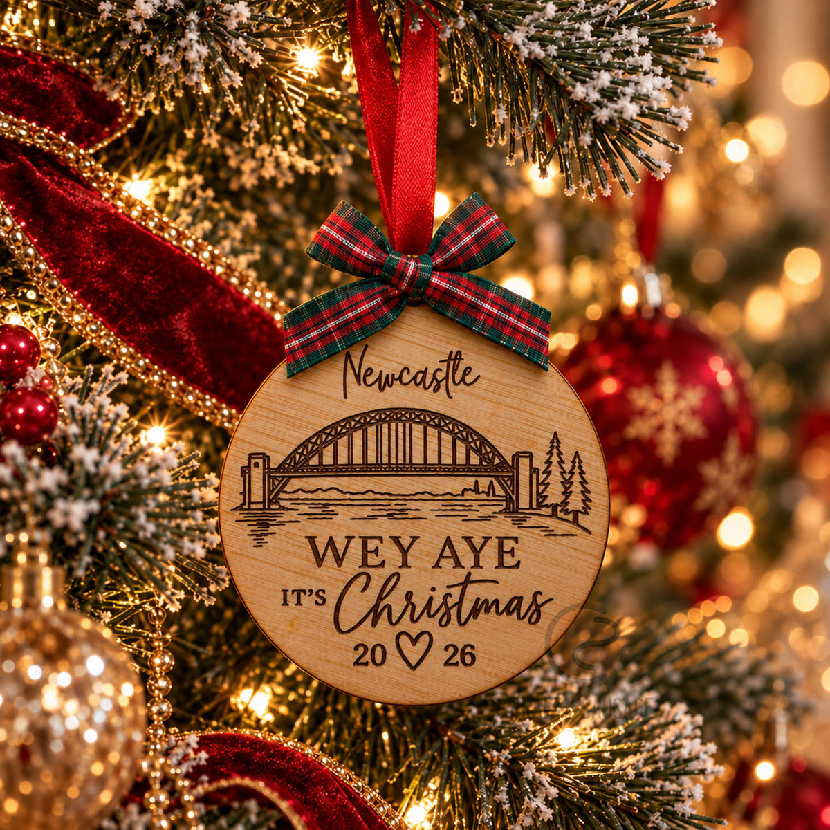 Newcastle “Wey Aye It’s Christmas” Personalised Wooden Bauble – 2026